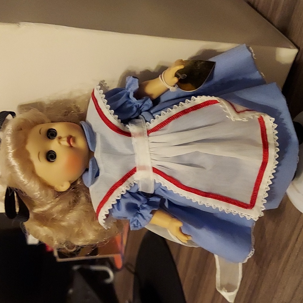 Alice in wonderland ginny dolls